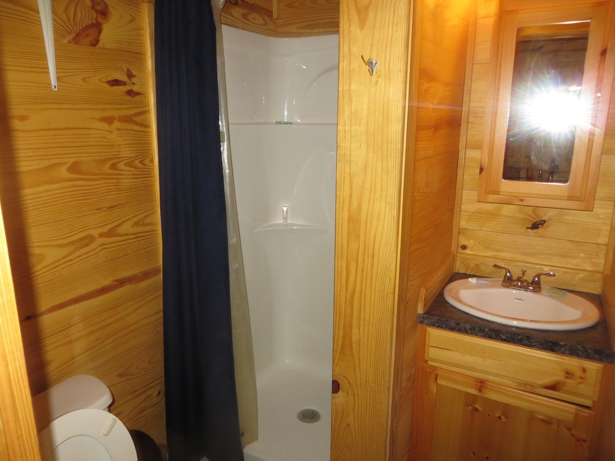 All Tucked Inn Cabins Stockdale Exterior foto